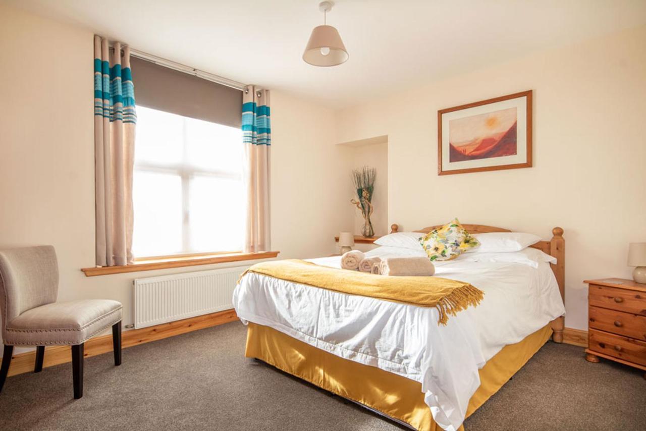 אינברנס Innes Street Apartments מראה חיצוני תמונה